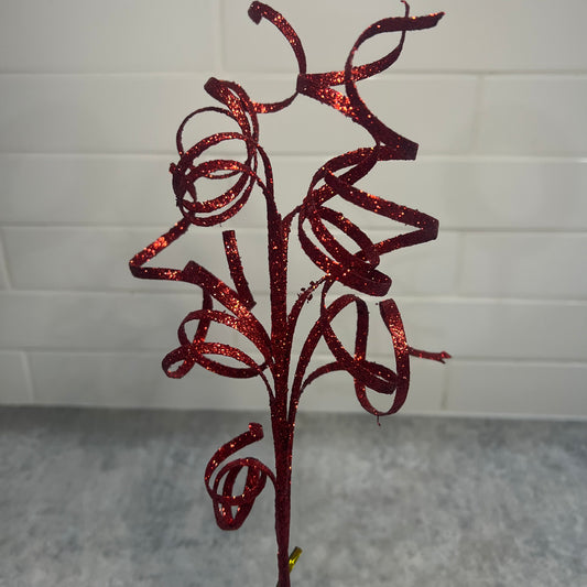 Red Curly Pick