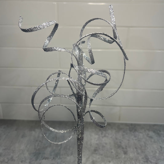 Silver Curly Pick