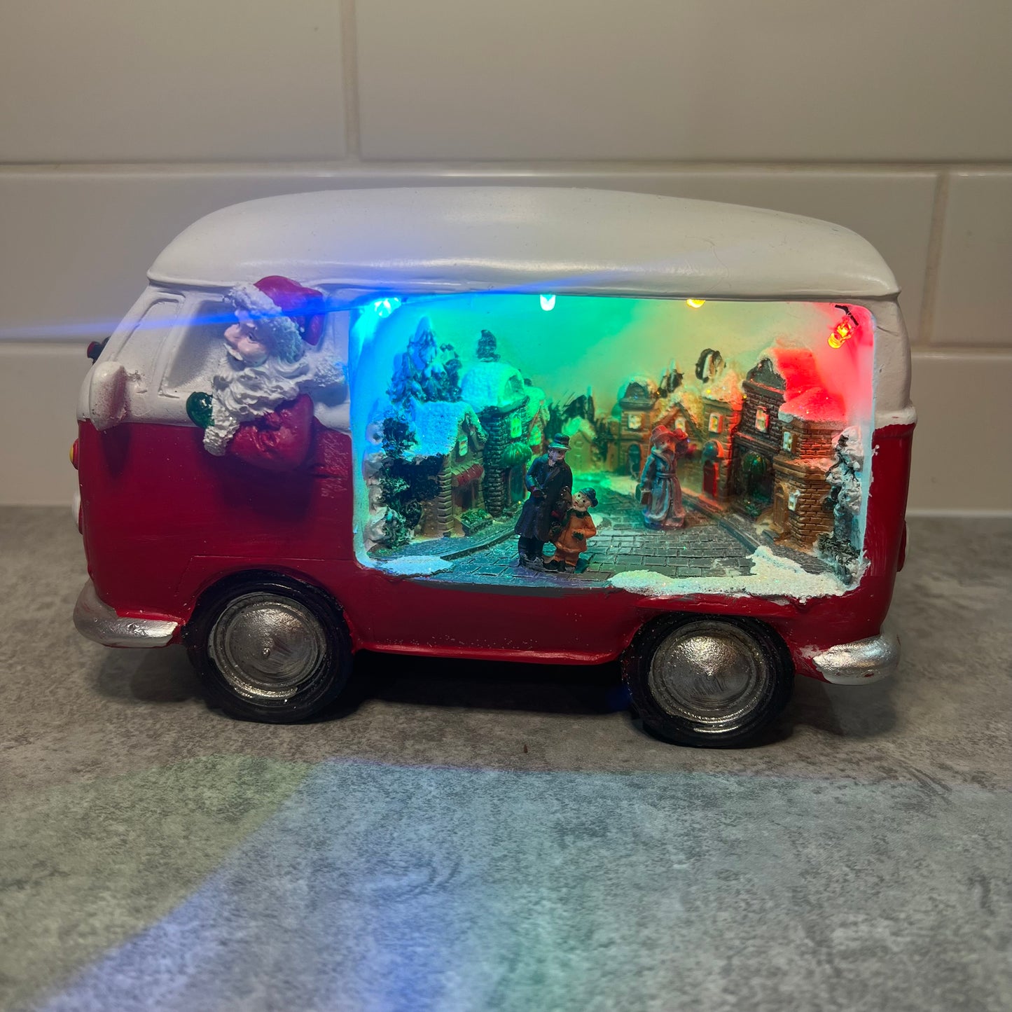 Kombi Light Up Van