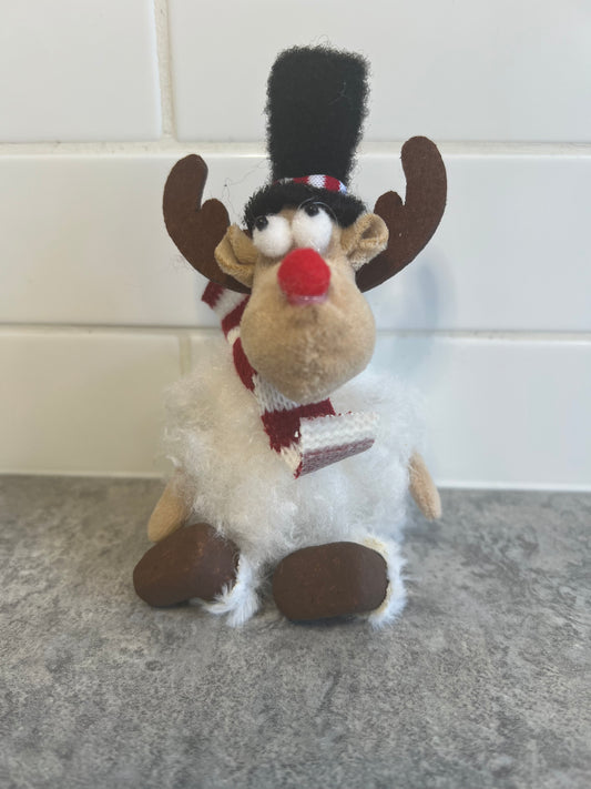Reindeer with Hat