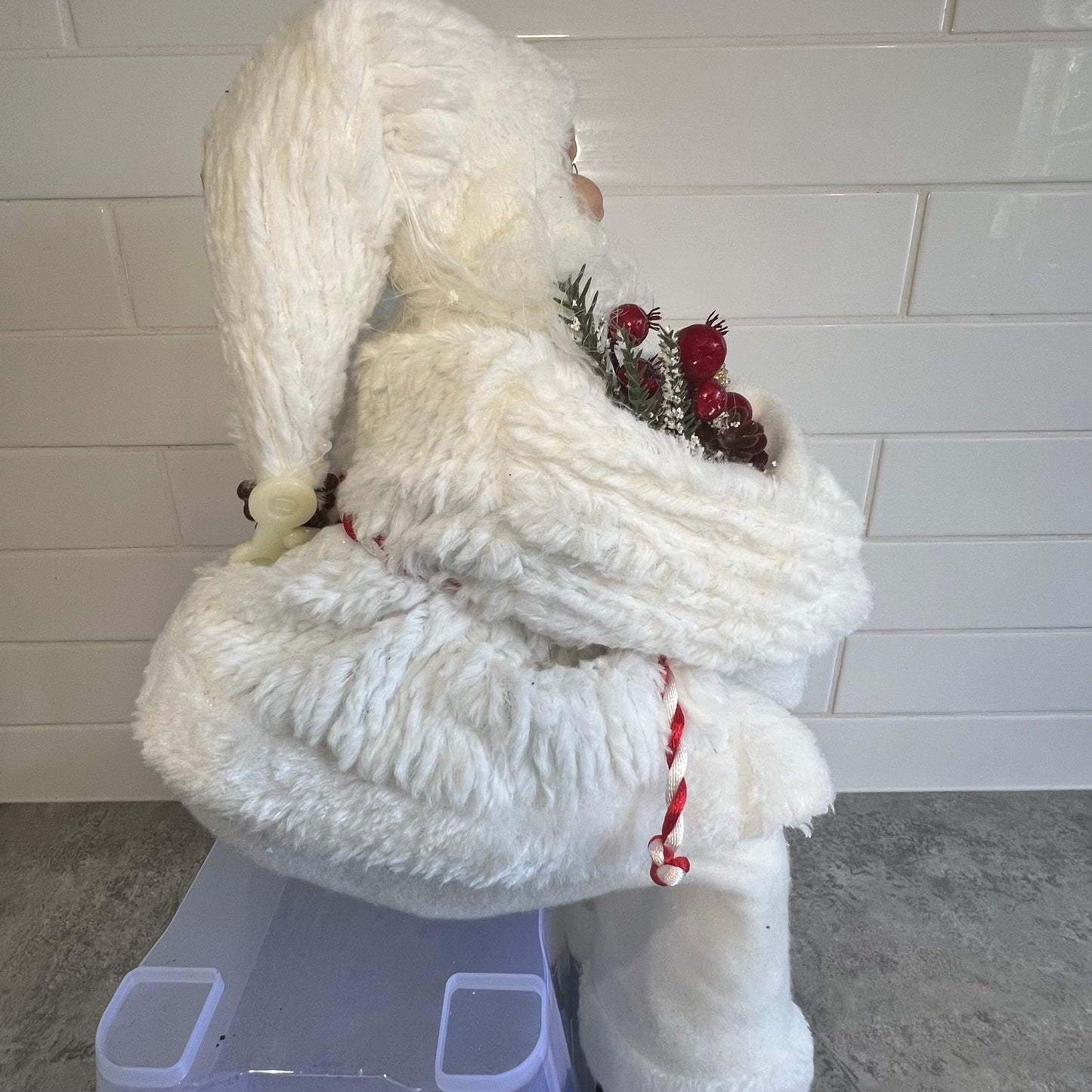 Sitting Santa
