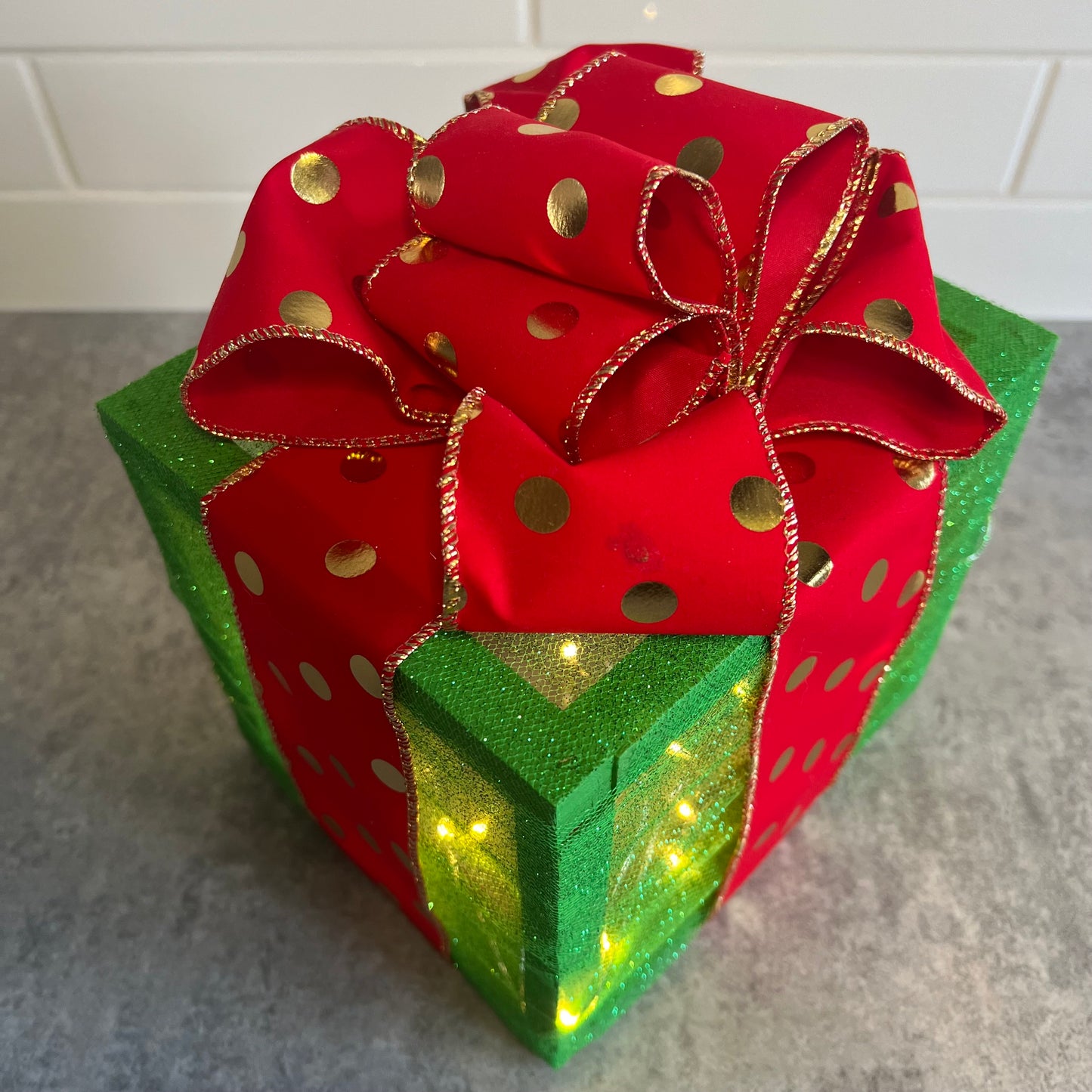 Green & Red Light Box