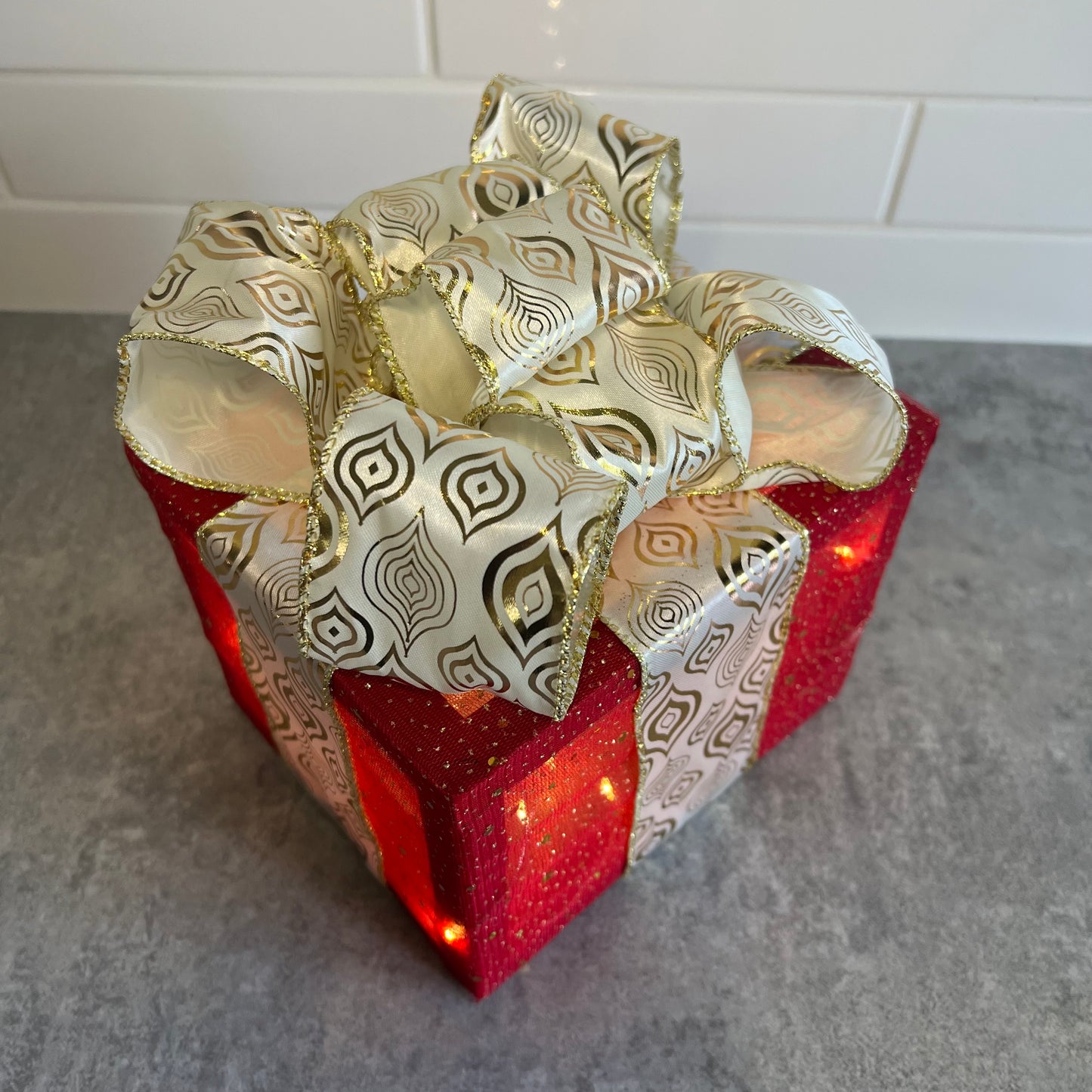 Red & Gold Light Box